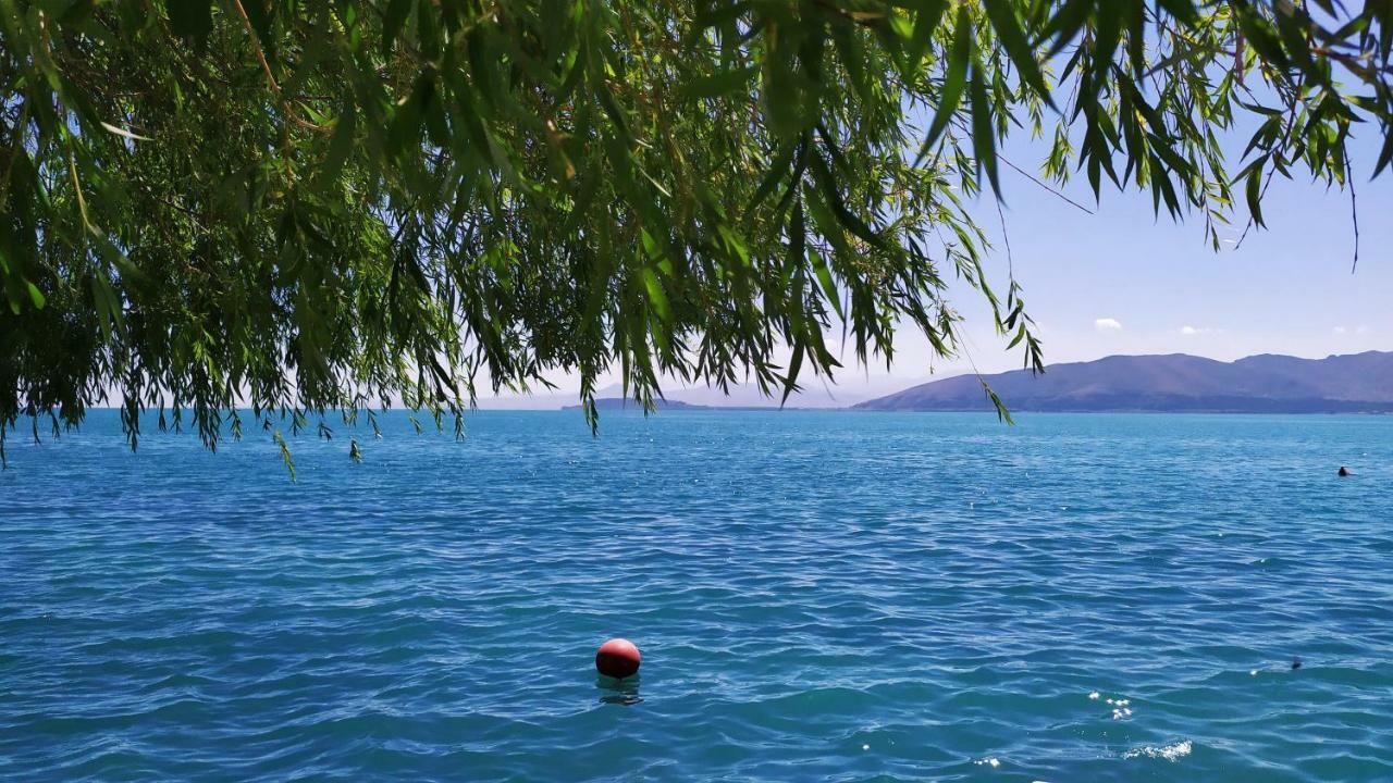Edem Sevan Luaran gambar